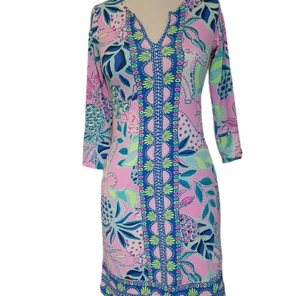 Lilly Pulitzer Pink and Blue Sheath Dress V-Neck Resort Wear